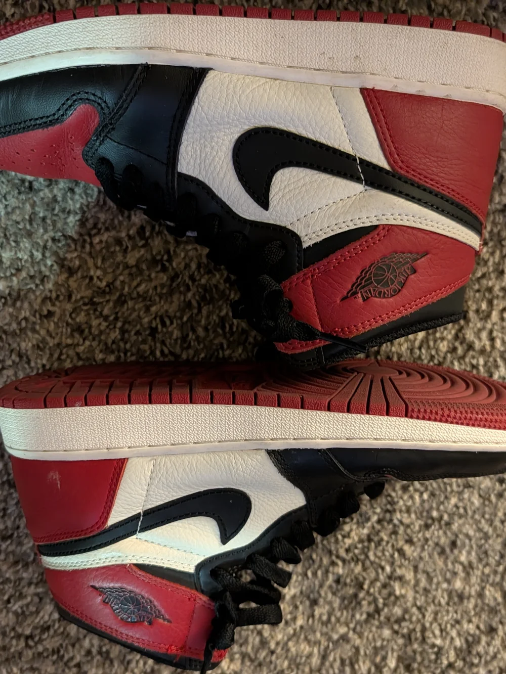 Jordan Bred 1 - Picture 3 of 5